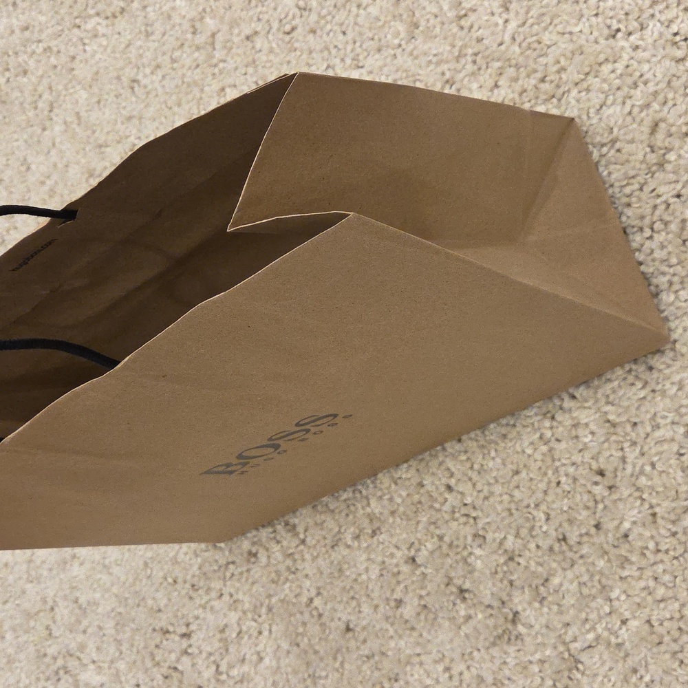 Hugo Boss Paper gift bag - Picture 3 of 4